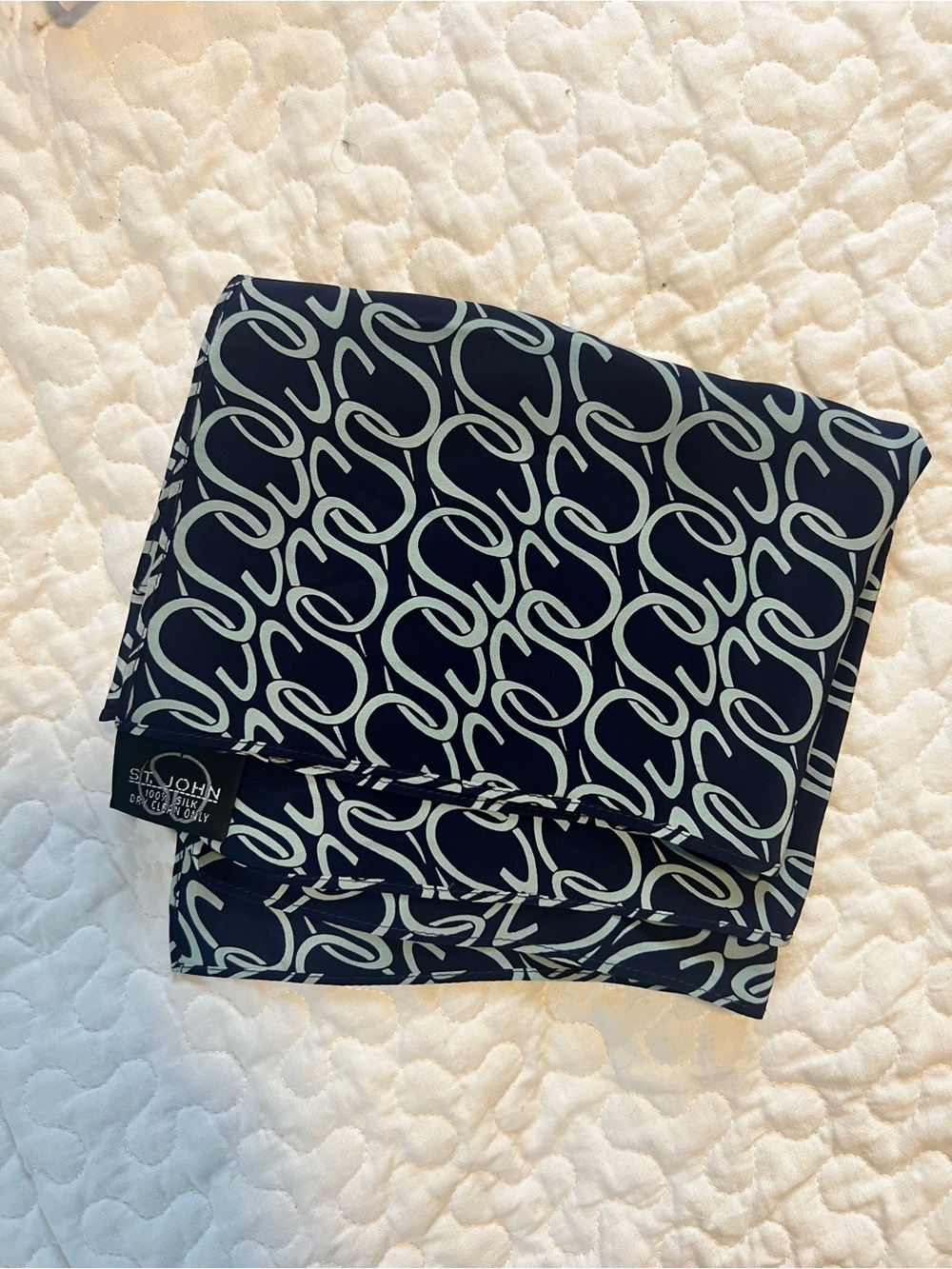 VTG St. John 100% Silk Scarf Navy Blue Gray Logo Monogram Chain Print Square - Picture 7 of 7